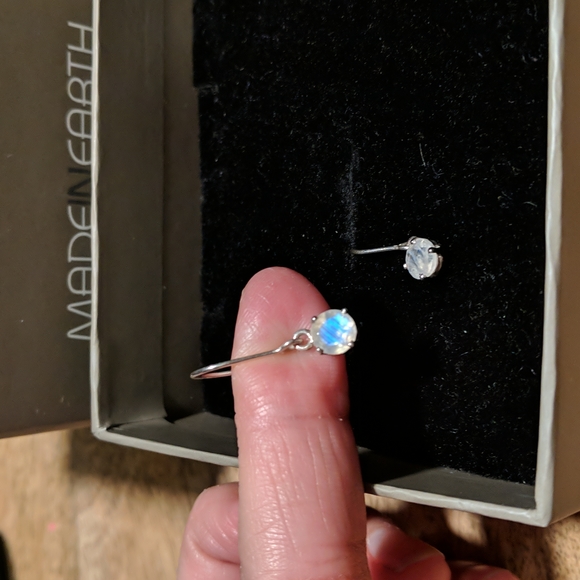 MADE in EARTH 🔥🔥 Rainbow Moonstone Drop Earrings - Picture 3 of 12